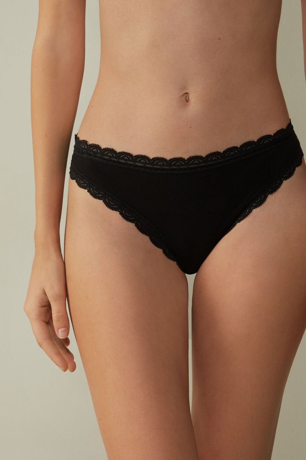 Intimissimi Bavlněné and Krajkové Brazilian Černé | 5647318-QK