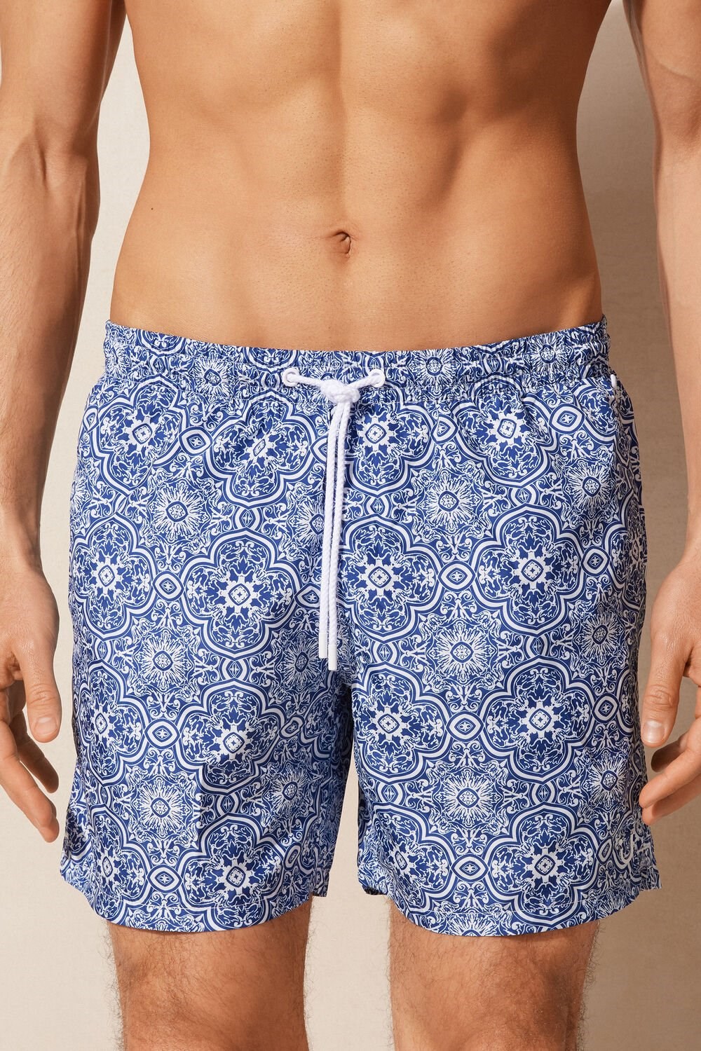 Intimissimi Blue Majolica Print Swim Trunks Blankyt Bílé Blankyt | 2307589-KV