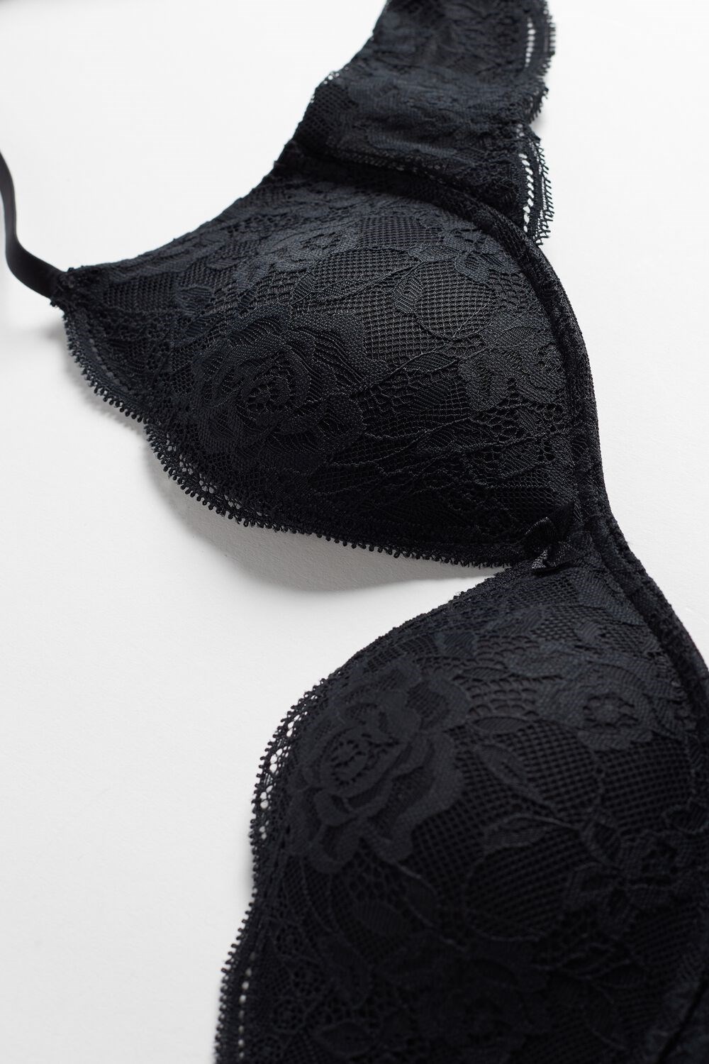 Intimissimi Gioia Krajkové Super Push-Up Bra Černé Černé | 1326098-SL