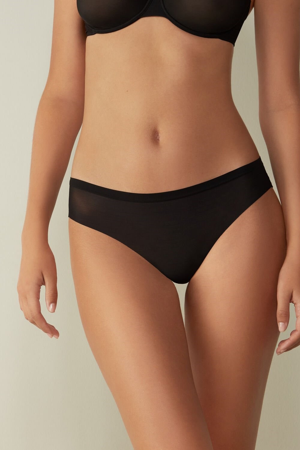 Intimissimi Invisible Touch Brazilian Panties Černé Černé | 8103245-DX