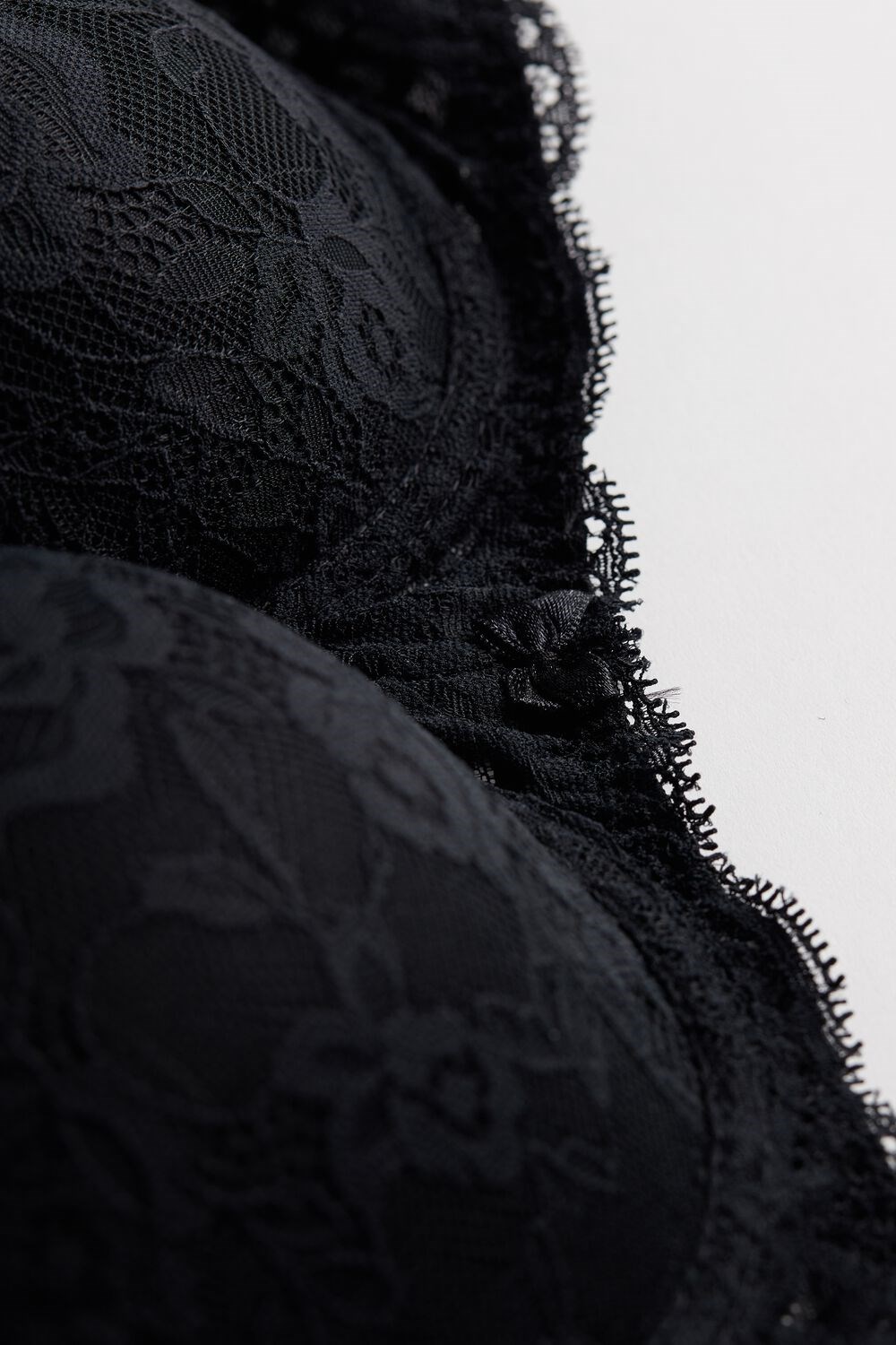 Intimissimi Mia Krajkové Super Push-Up Bra Černé Černé | 1205439-KJ