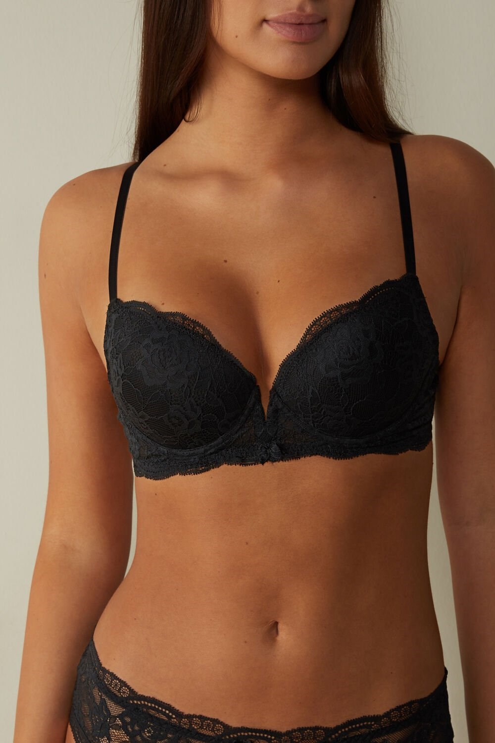 Intimissimi Mia Krajkové Super Push-Up Bra Černé Černé | 1205439-KJ