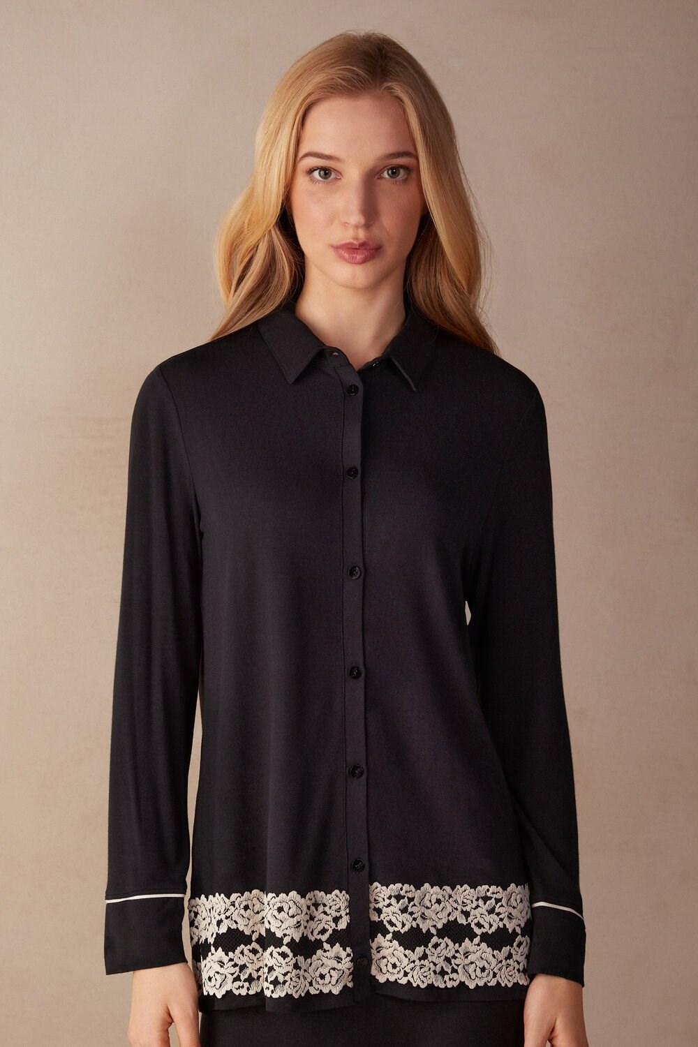 Intimissimi Pretty Flowers Button Up Shirt in Modal Viacfarebný Černé | 6723984-ZU