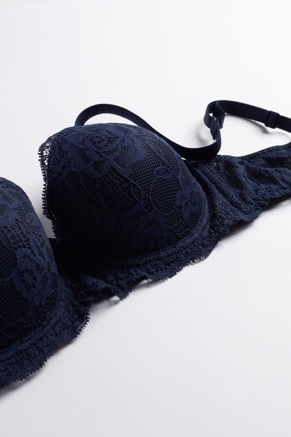 Intimissimi Sofia Krajkové Balconette Bra Blankyt Blankyt | 0694572-OP